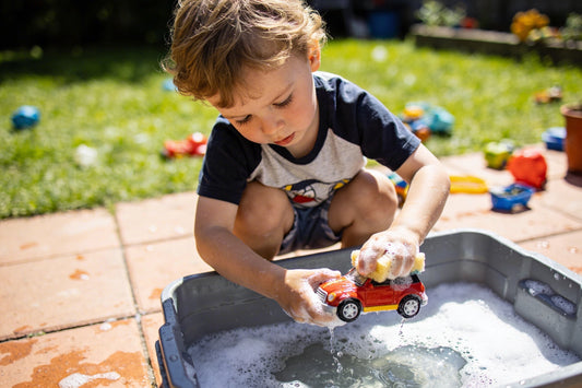 30 Minute Toddler and Preschool Activity: Toy Car Wash Station