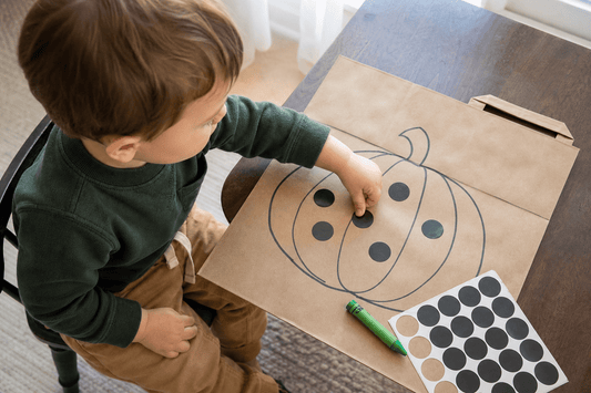 9 Thanksgiving Activities for Toddlers Without a Big Setup