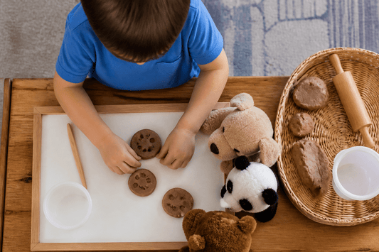 13 Fine Motor Activities for Preschoolers Without Worksheets