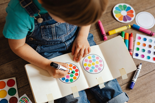 9 Crafts for Kids Ages 3-4 That Buy You an Hour