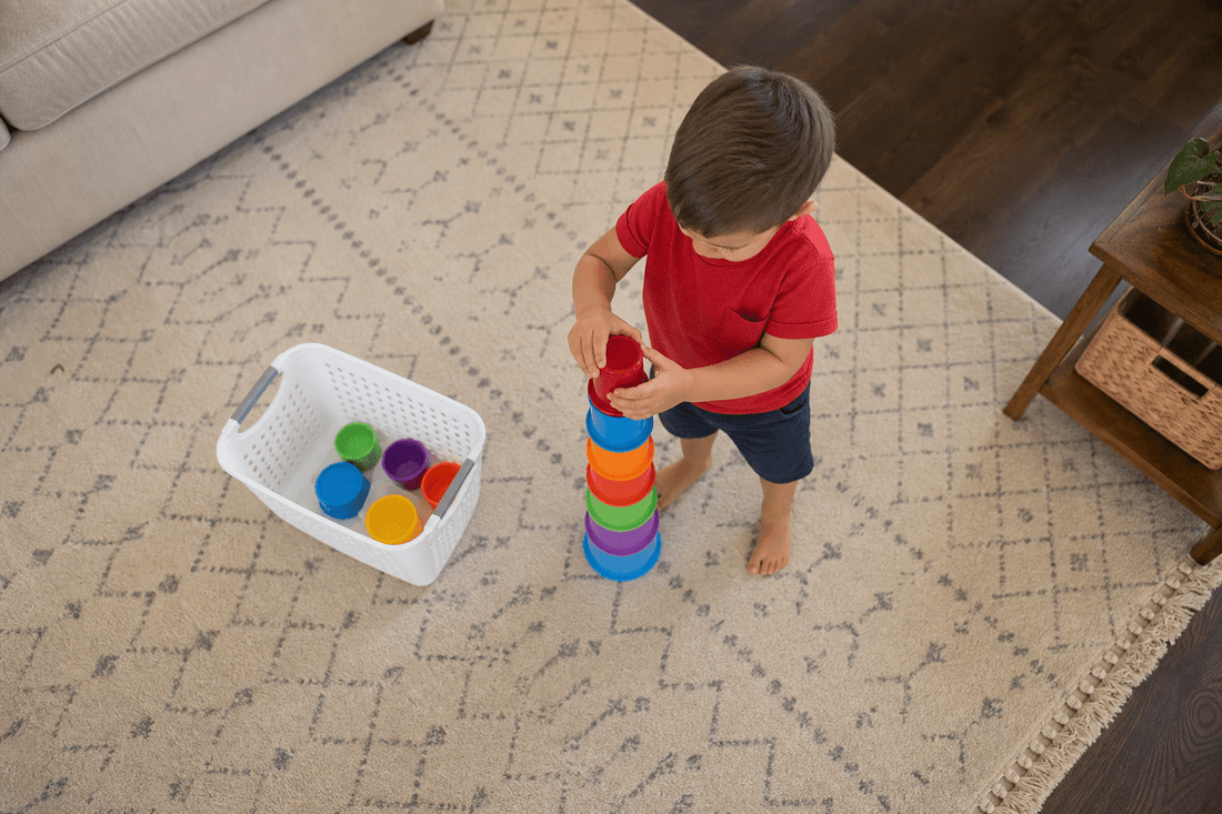 7 Summer Toddler Activities That Aren't 5 Minute Distractions