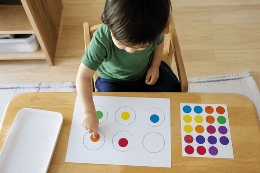11 Fine Motor Activities for Toddlers With Almost No Mess