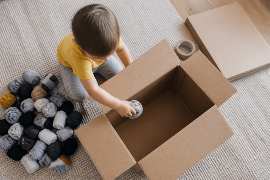 13 Fine Motor Activities for Toddlers That Feel Like Play