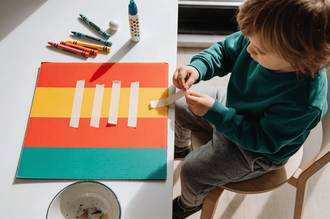 8 Crafts for Kids Ages 18-36 Months Without Scissors